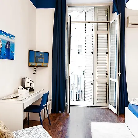 Finestra Su Guest house Naples
